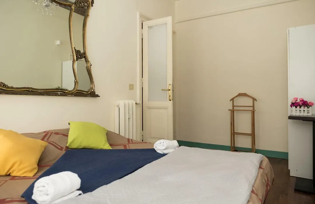 Youth Hostel Termini-1